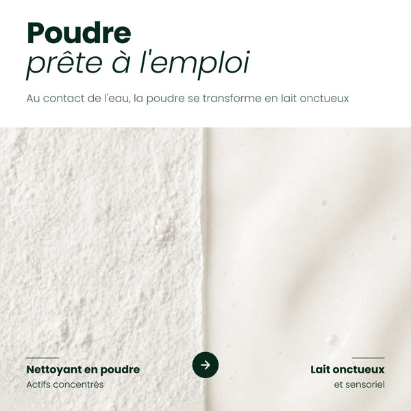 Au contact de l'eau, la poudre du nettoyant trio d'huiles se transforme en lait onctueux